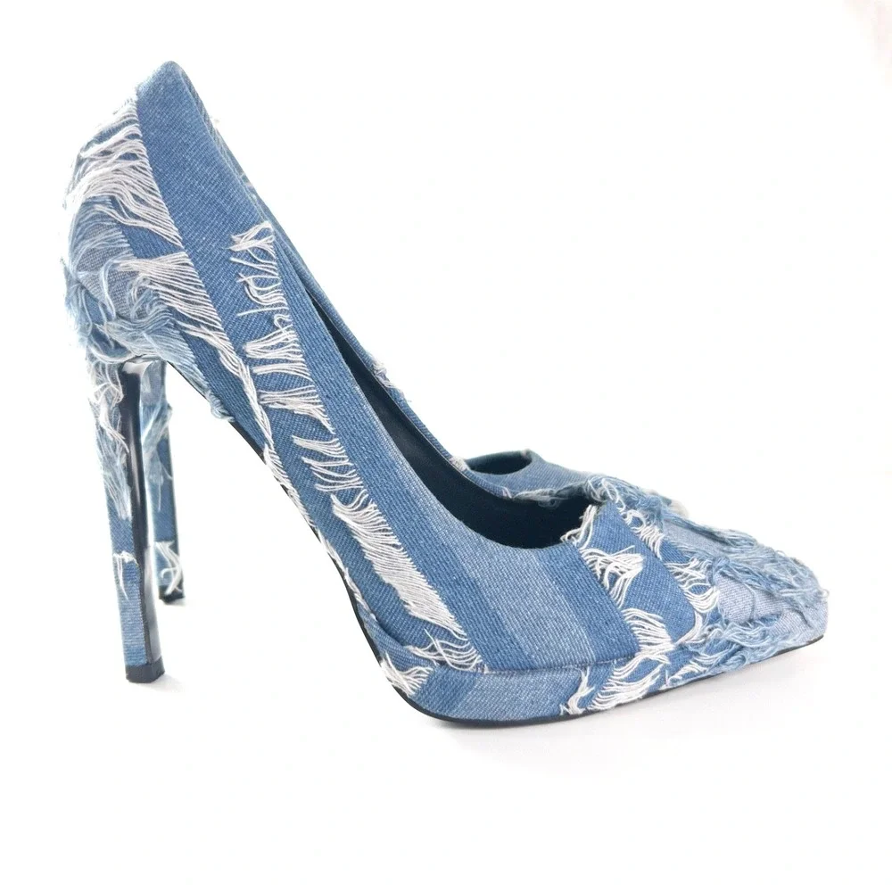 Azalea Wang Giada Denim Platform Pumps Womens 9 Frayed Patchwork Pointy Stiletto
